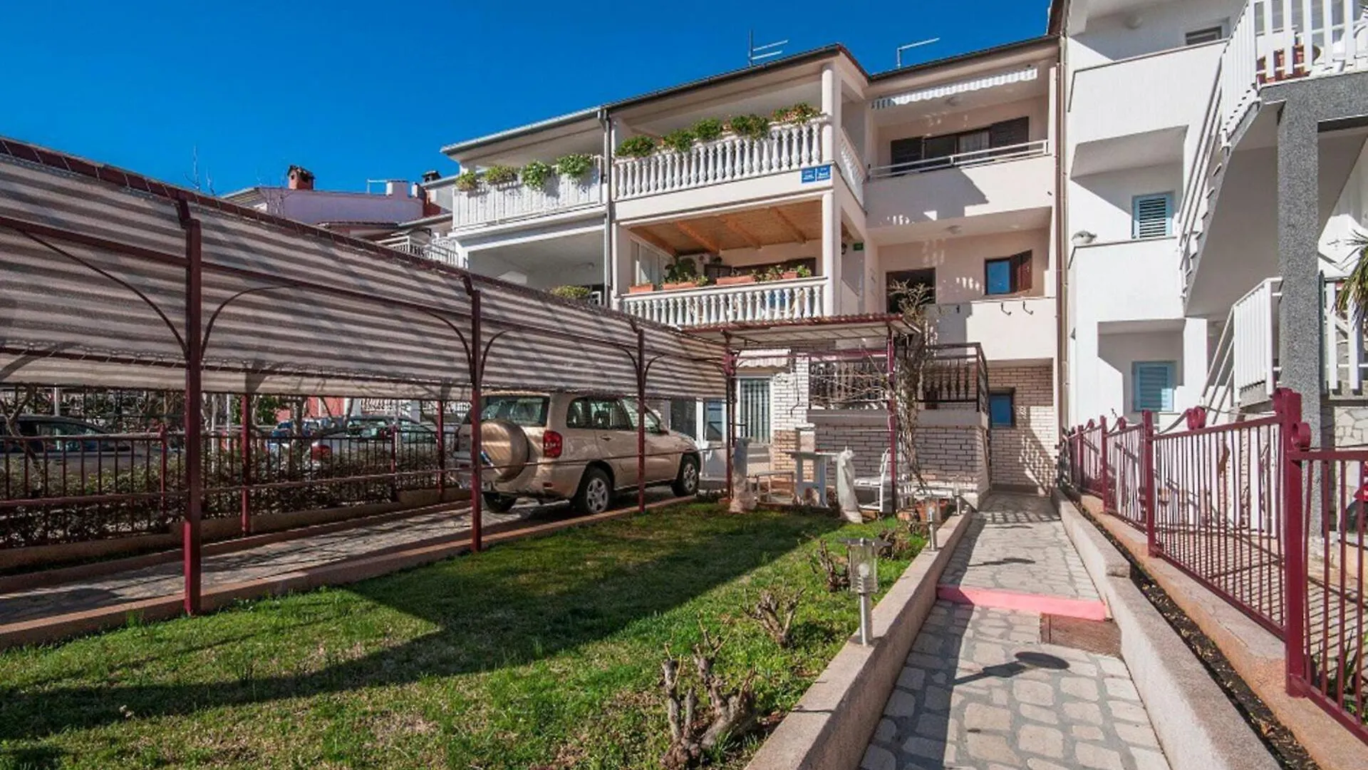 Konukevi Cozy Apartments Alexandra For Relaxed Vacation Pula